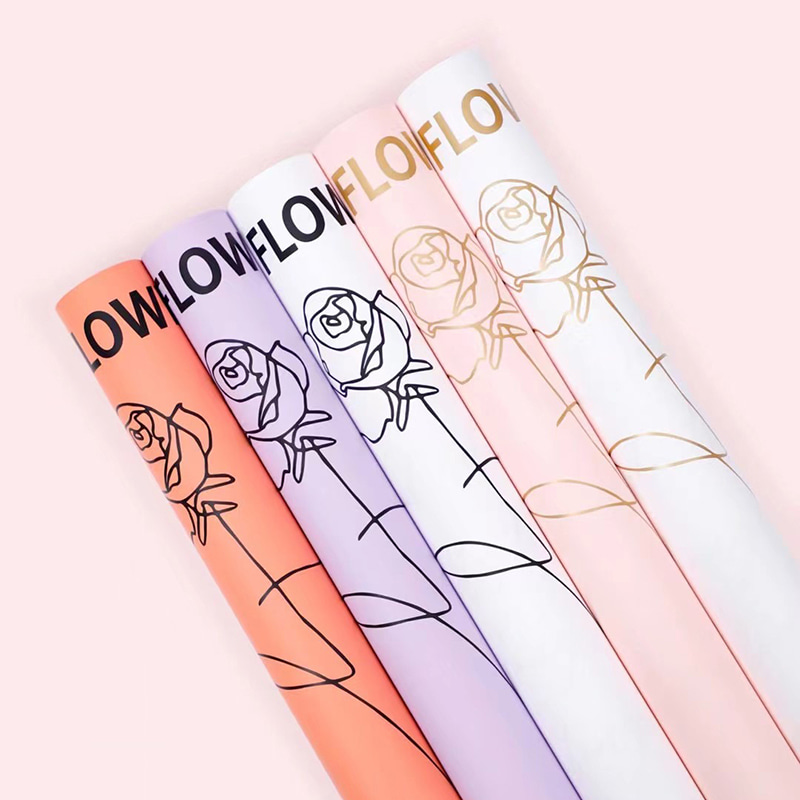 Papier do pakowania Flower Love-Bouquet z motywem róż